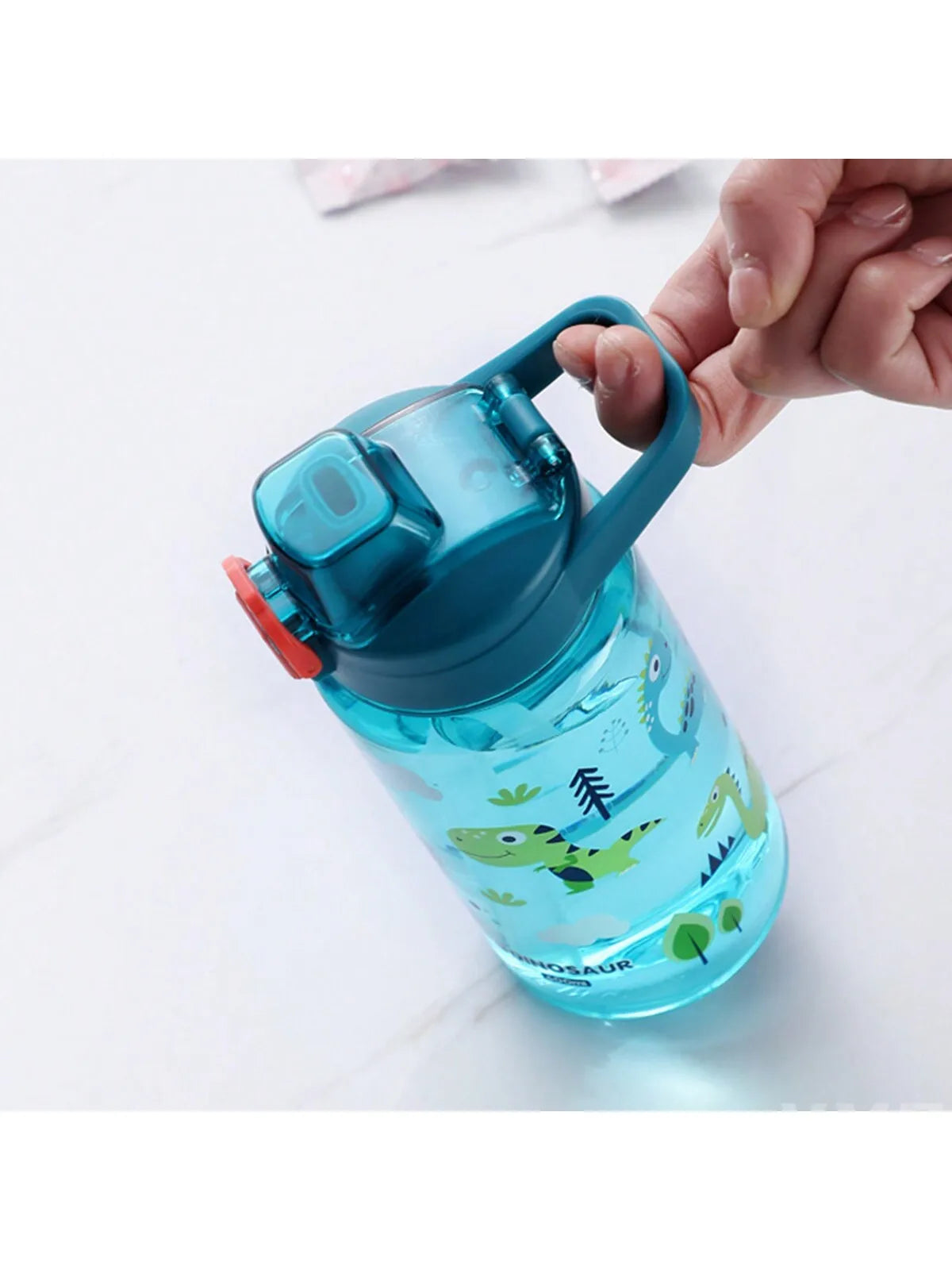 1pc 600Ml Student Sippy Cup Water Bottles Creative Cartoon Feeding With Straws And Lids Spill Proof Portable Beverage cups