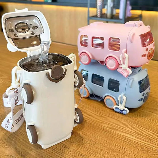 500 ml Kinder-Spielzeugauto-Schnabeltasse, Kinderbus, Plastikwasserflasche, Studententrinkkessel mit Strohhalm, für Jungen und Mädchen, Schule und Zuhause