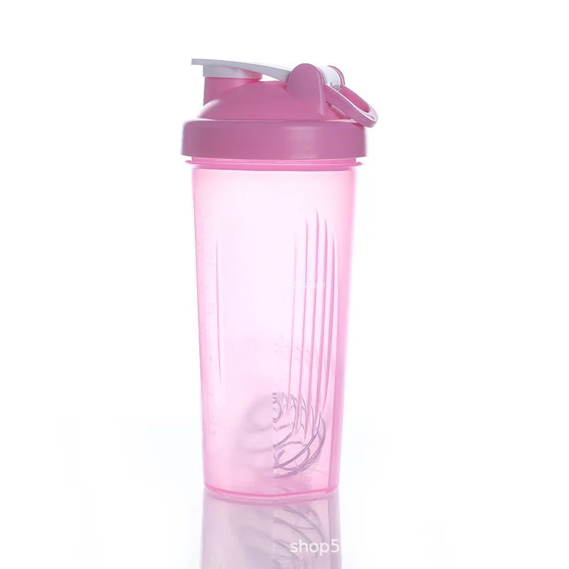 Tragbare Proteinpulver-Shaker-Flasche, 700 ml, auslaufsichere Wasserflasche für Fitnessstudio, Fitnesstraining, Sport-Shaker-Mixbecher mit Skala