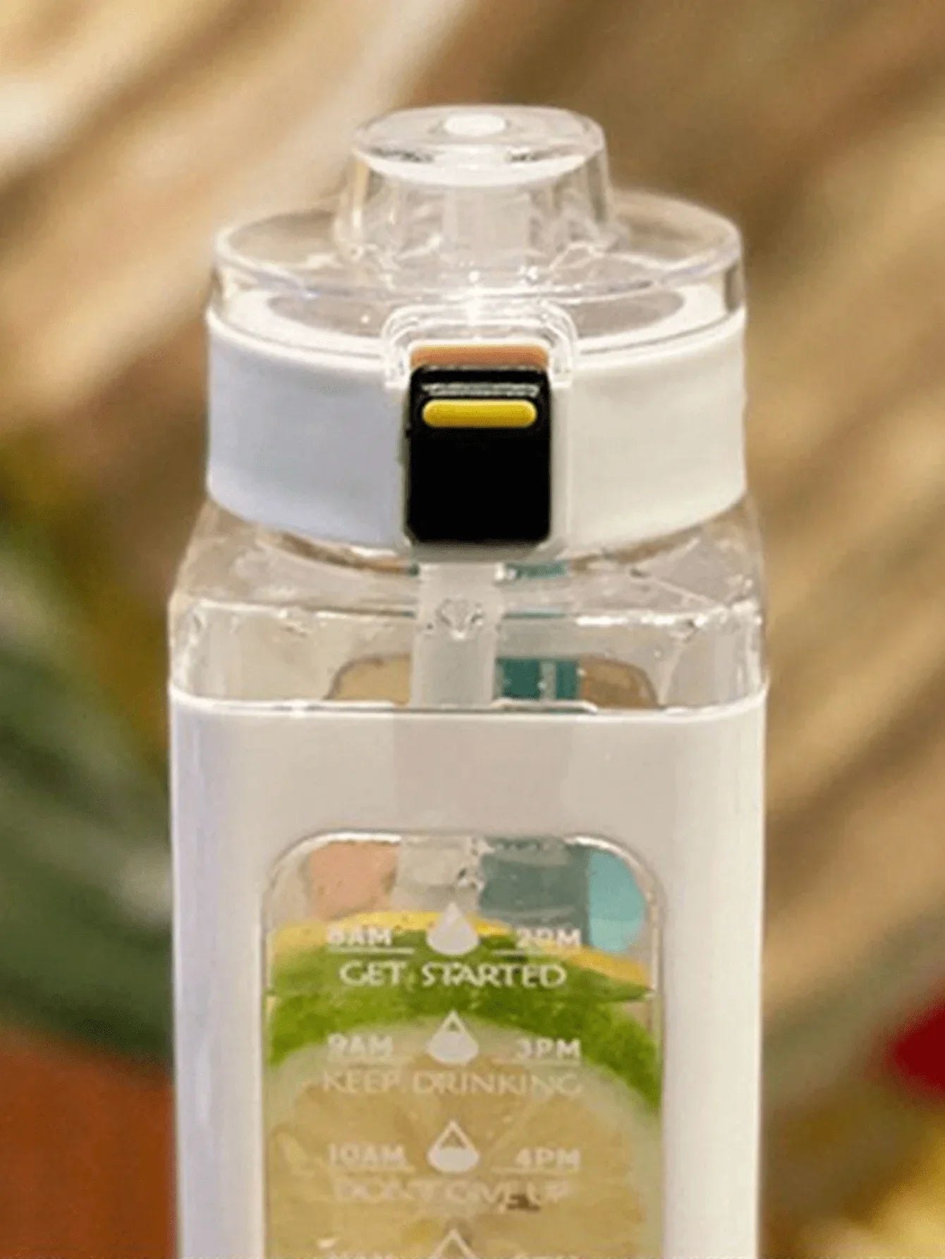 1 Piece White 700ml/900ml Sports Water Bottle, Portable Sippy Cup. Suitable for Outdoor, Sports, Cycling and Carrying!