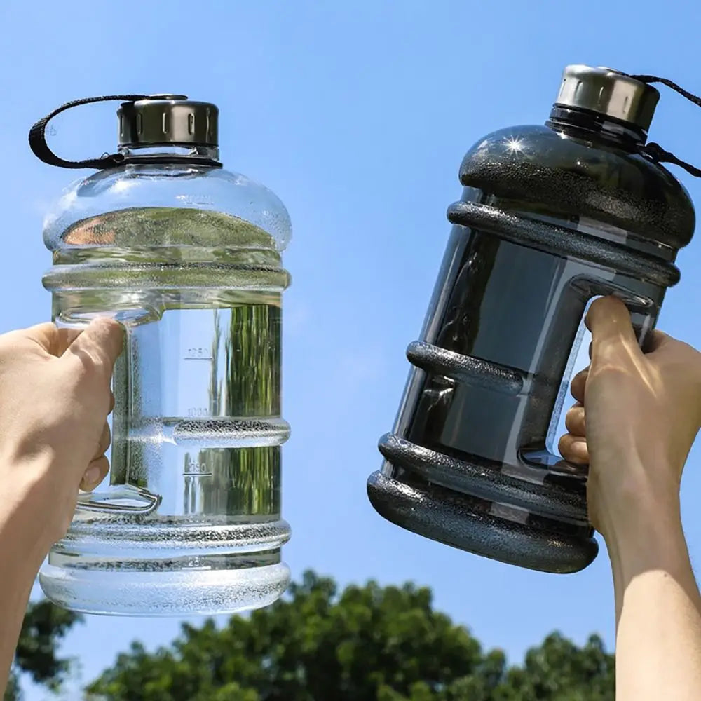 2L PETG Large Capacity Water Bottle Training Sports Workout Drink Bottle Shaker Bottle With Handle Outdoor Gym Gallon Bottle