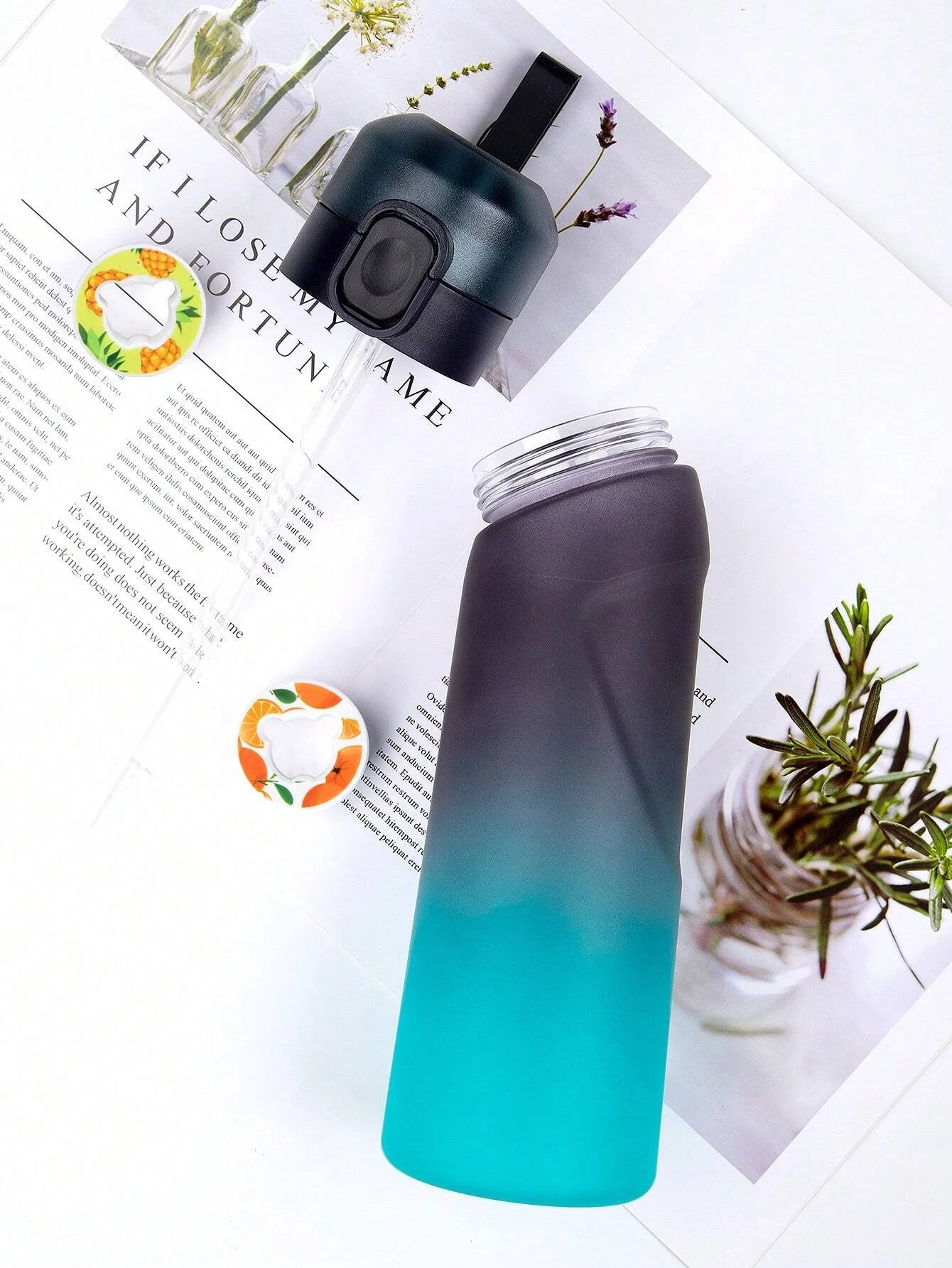 1pc 650ml Flavored Water Bottle with Random 1 Flavor Pods Air Water Bottle Frosted Black Air Camping Sport Fitness Cup