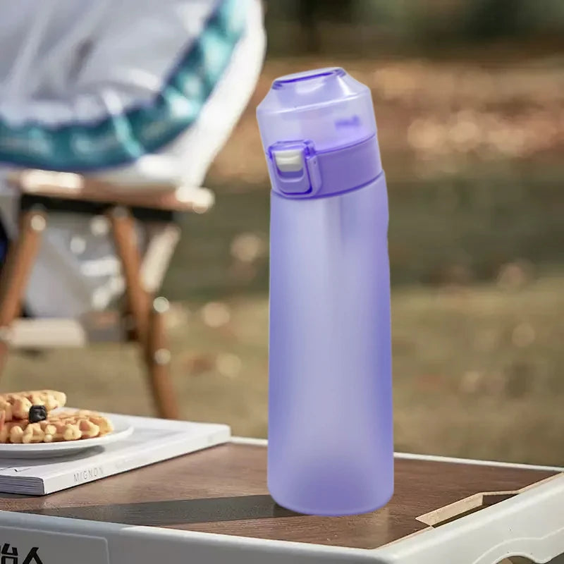 LUSQI Luftaromatisierte Wasserflasche mit 7 Geschmacksringen, Sport-Mode-Trinkbecher aus Tritan-Plastik, geeignet für Outdoor-Sport-Fitness