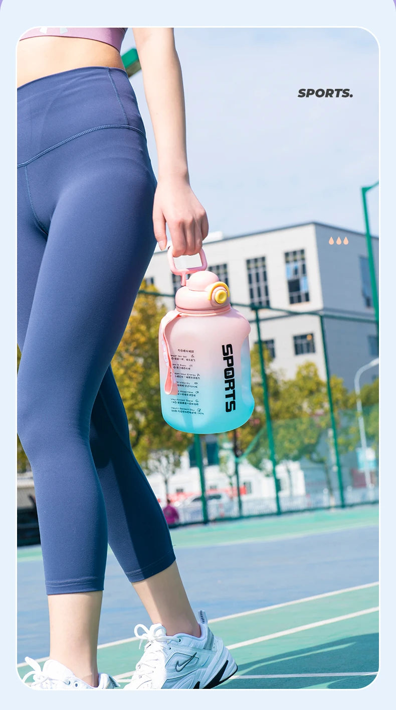 GIANXI Sport-Wasserflasche, tragbar, Fitness, Plastikbecher mit Strohhalm, große Kapazität, für Outdoor-Reisen, große Wasserflaschen, Trinkgeschirr