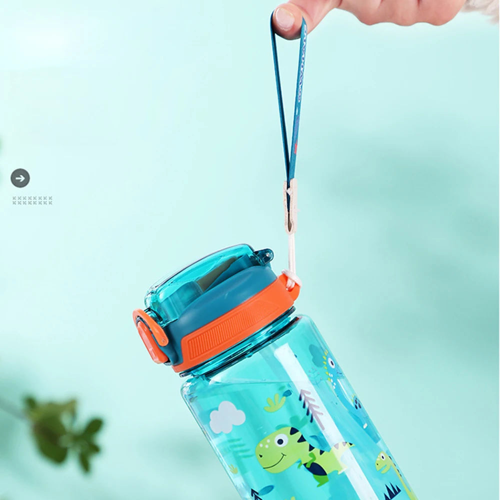 600ml Dinosaur Water Bottle For Kids Water Sippy Cup With Silicone Straw Leakproof Plastic Water Bottles Summer Kids Water Cup