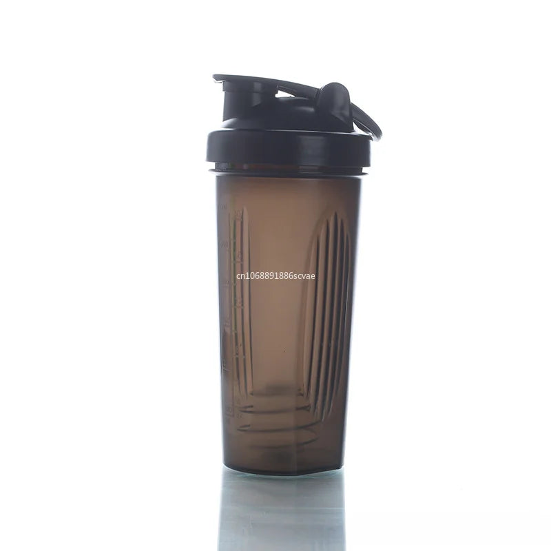 700ml Portable Protein Powder Shaker Bottle Leak Proof Water Bottle for Gym Fitness Training Sport Shaker Mixing Cup with Scale