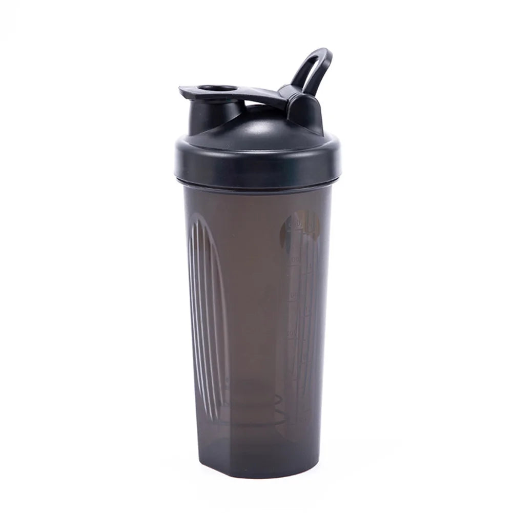 Tragbare Proteinpulver-Shaker-Flasche, 600 ml, auslaufsichere Wasserflasche für Fitnessstudio, Fitnesstraining, Sport-Mixbecher mit Skala