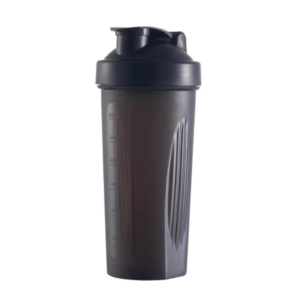 600 ml Shaker-Flasche, 20 oz Protein-Shaker, Plastikflasche, tragbare Fitnessflasche für fitnessbegeisterte Sportler