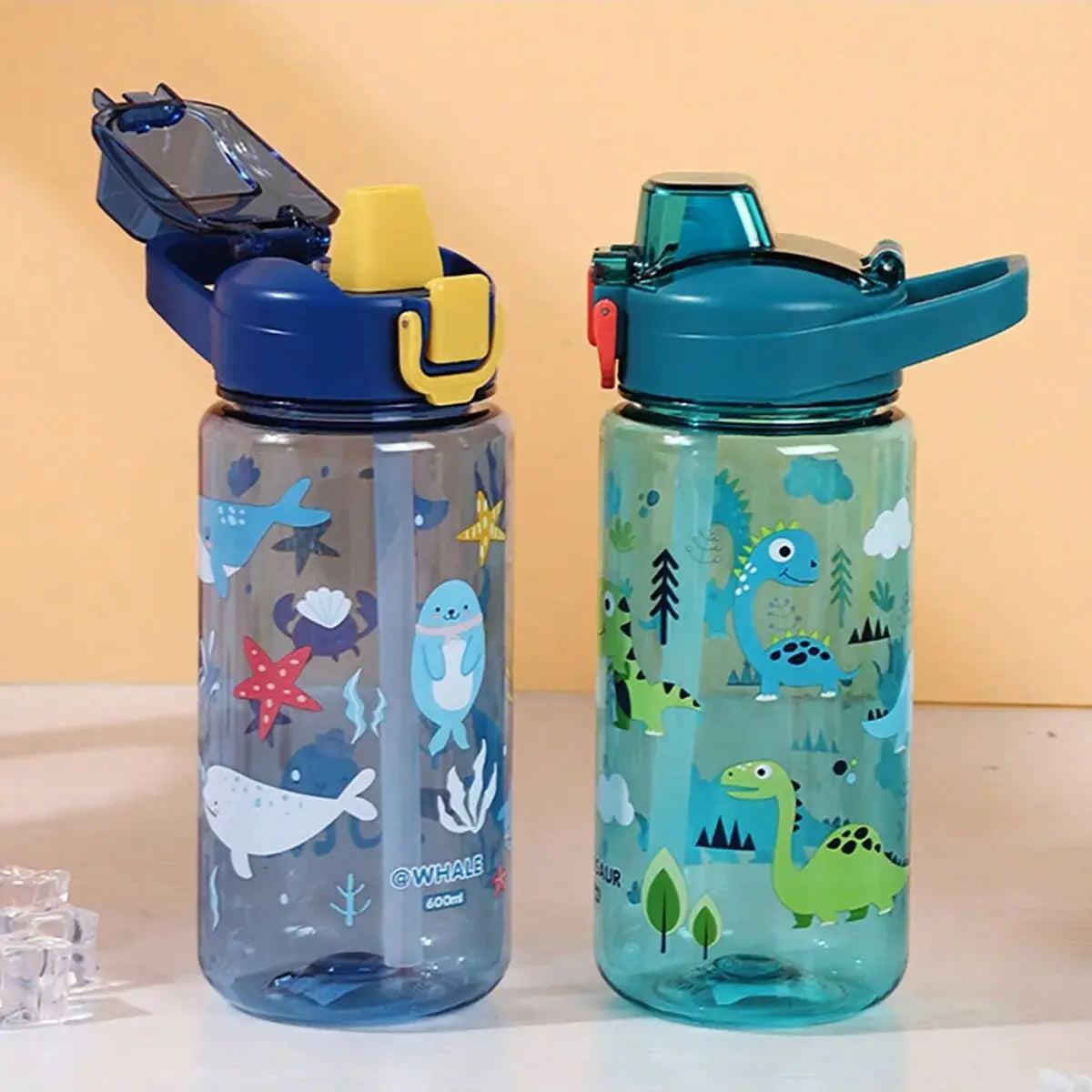 1pc 600Ml Student Sippy Cup Water Bottles Creative Cartoon Feeding With Straws And Lids Spill Proof Portable Beverage cups